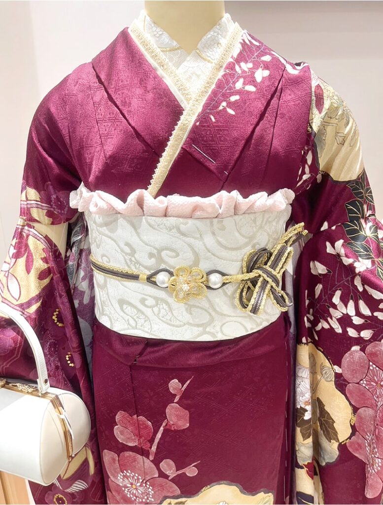 花きぬ_赤着物
