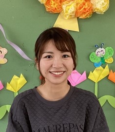 城山幼稚園 令和4年度入庁（幼稚園教諭）